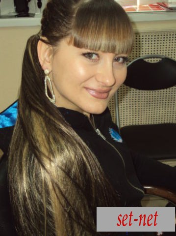 Ainura, 32 года