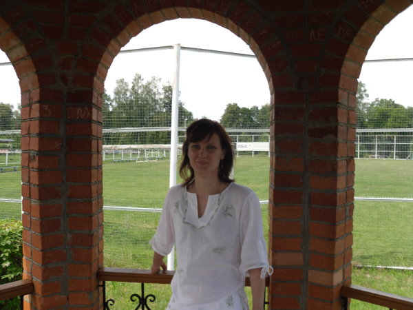 Быть Может, 49 лет