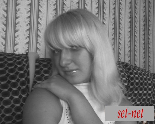 KARINA, 33 года