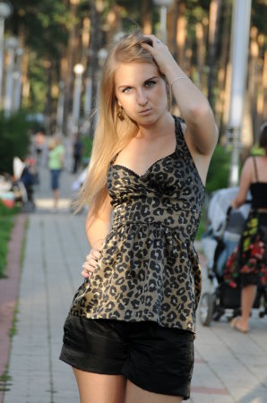 Лара, 33 года