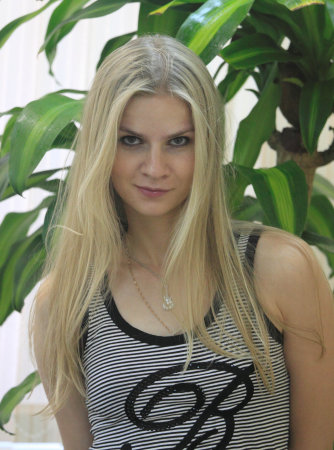 Lely, 40 лет