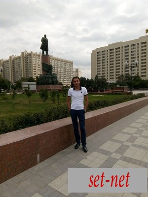 M       X, 35 лет