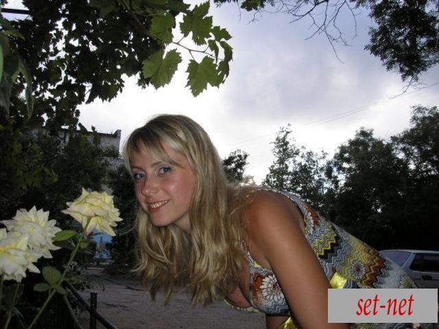 Manzura, 33 года