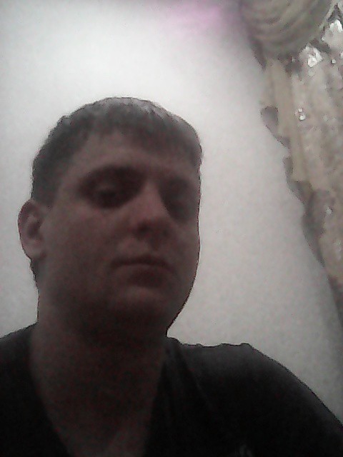 Николай  Викторович, 33 года