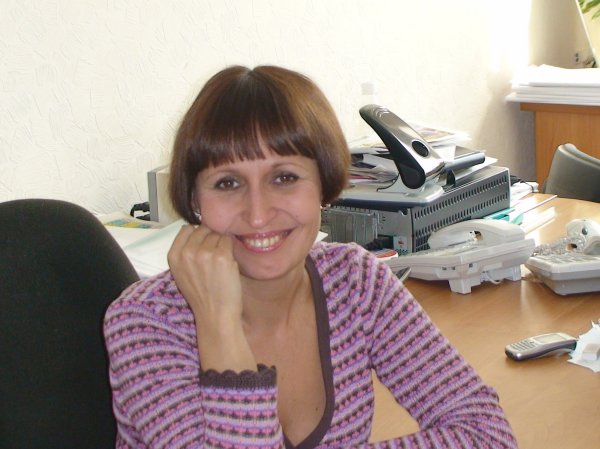 Та, 52 года