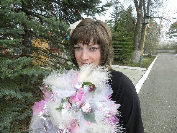 Жемчужинка, 33 года