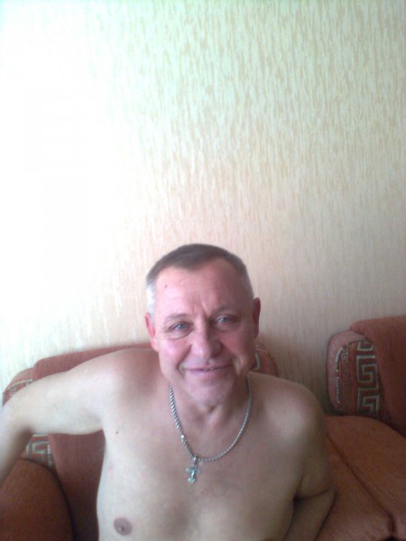 юрий шенин, 62 года